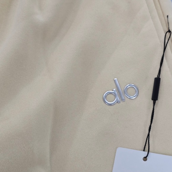 Alo Yoga Accolade Straight Leg Sweatpants Beige Tan High Rise Modal Fleece M NEW - Picture 3 of 9